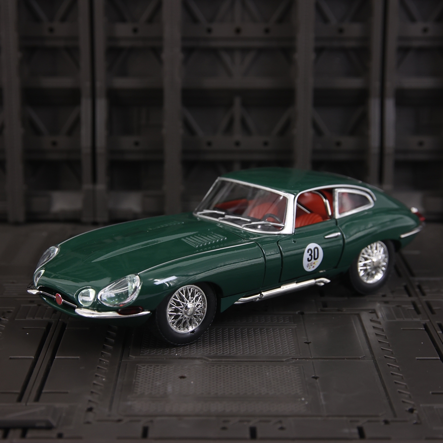 Modèle de voiture Jaguar E-Typ - Car Care avis et prix